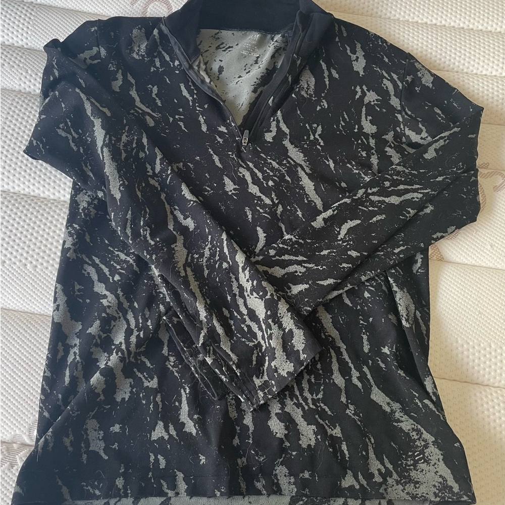 Black and Gray Patterned Long Sleeve Shirt